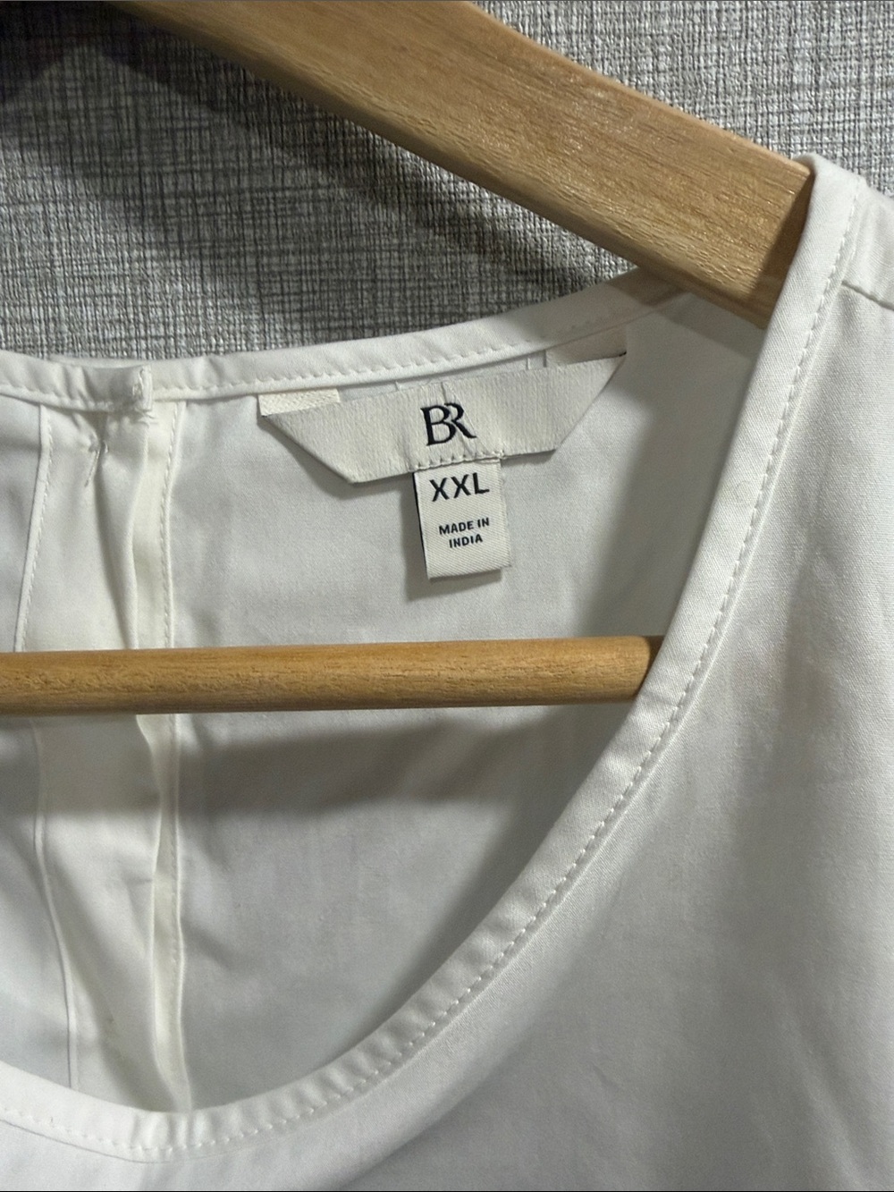 Banana Republic White Button Back Sleeveless Top Size XXL - Picture 3 of 4